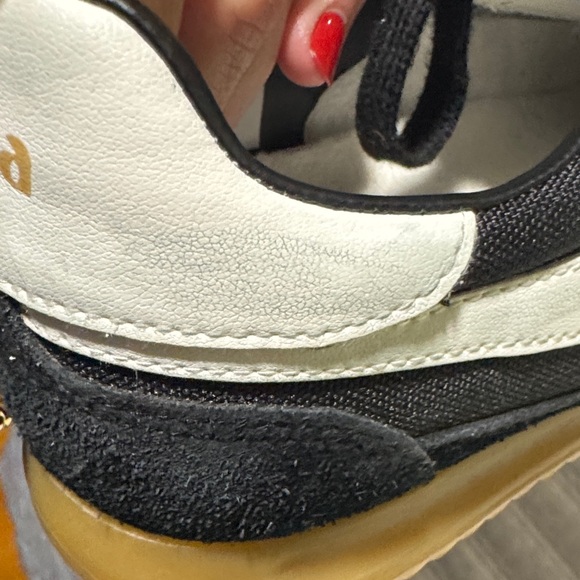 Gola Black and White Women's Sneakers sz7 - Picture 9 of 9